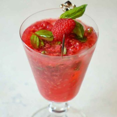 Raspberry Cooler Kokteilis